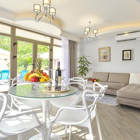 Verbalj Apartment With Swimming Pool Kotor Zewnętrze zdjęcie