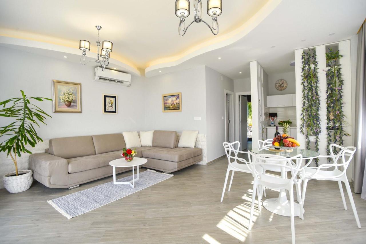 Verbalj Apartment With Swimming Pool Kotor Zewnętrze zdjęcie